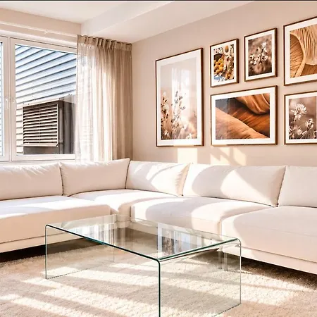 Bright And Modern 2-room Apartment, To S, Quiet