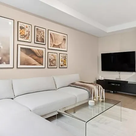 Bright And Modern 2-room Apartment, To S, Quiet Oslo