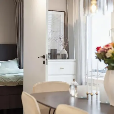 Bright And Modern 2-room Apartment, To S, Quiet Appartement Oslo